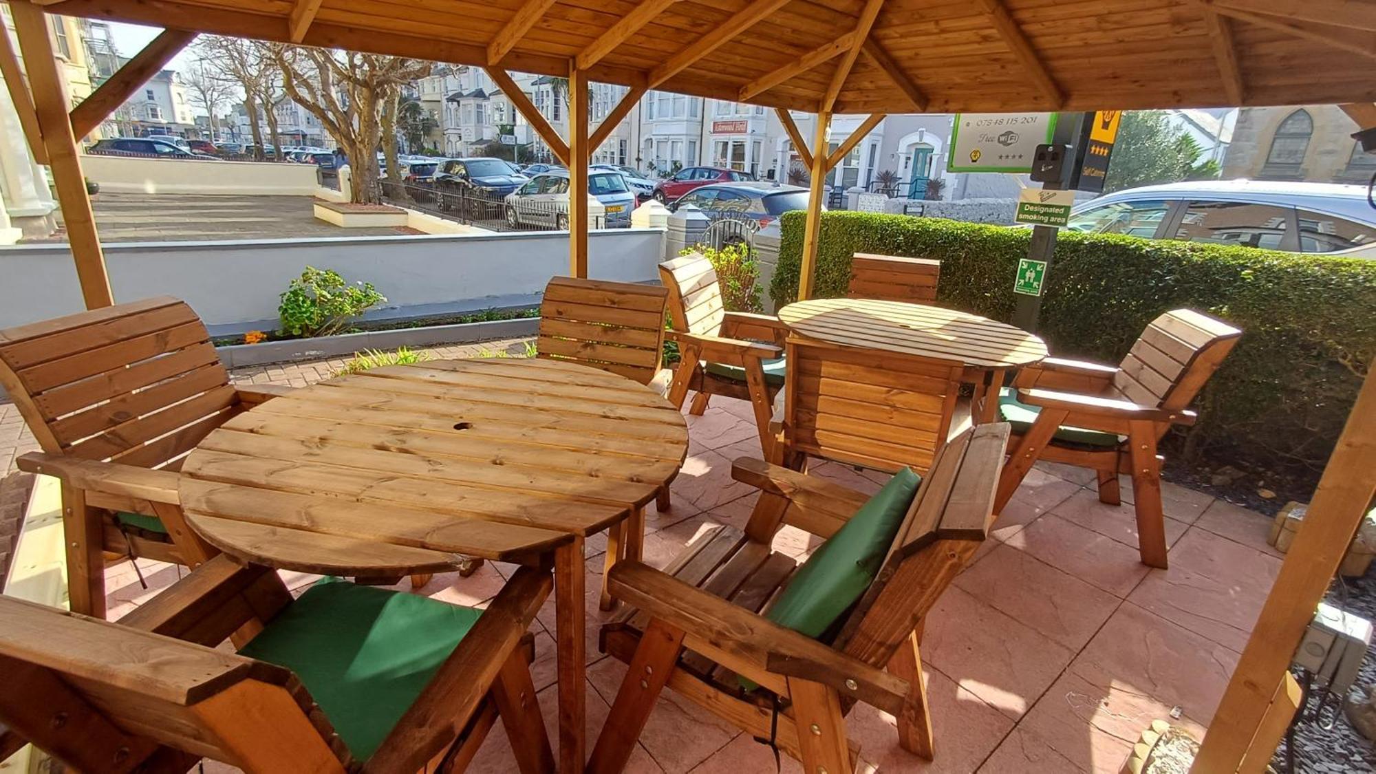 Morwenna Luxury Holiday Apartments Llandudno Luaran gambar