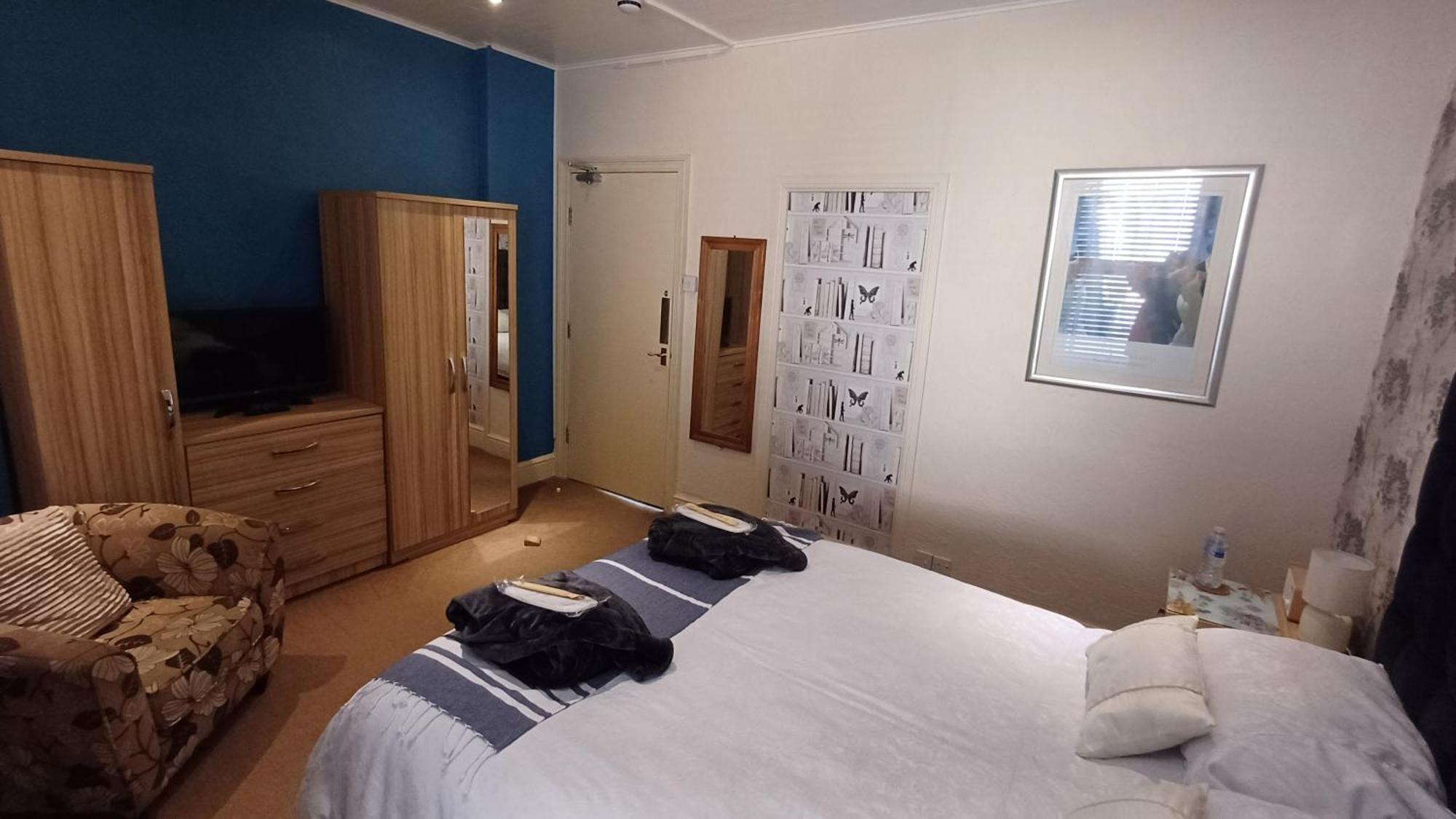 Morwenna Luxury Holiday Apartments Llandudno Luaran gambar